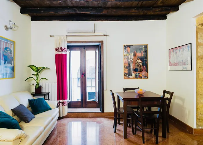 I Carrettieri - A Few Steps From The Cathedral *